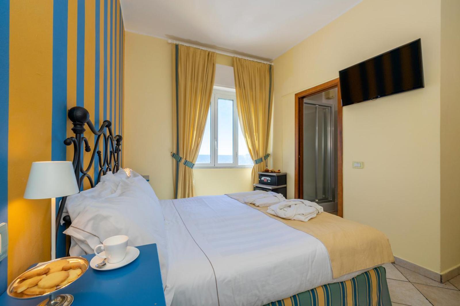 Hotel Albatros วาริกอตติ ภายนอก รูปภาพ